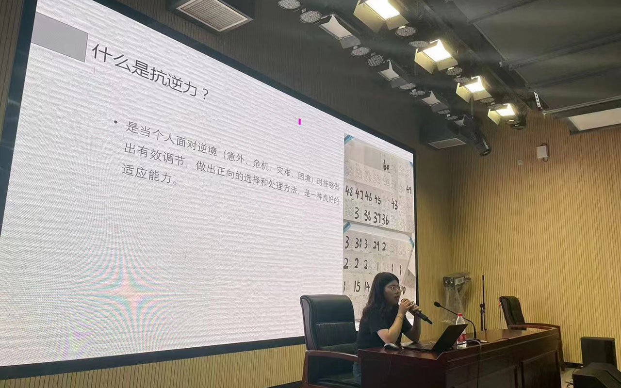 金湖董玉娣中学